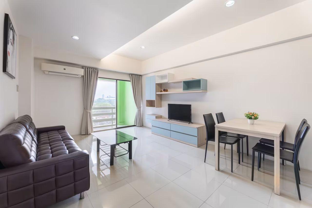 At115 By Rompo Mansion Hotell Bangkok Eksteriør bilde